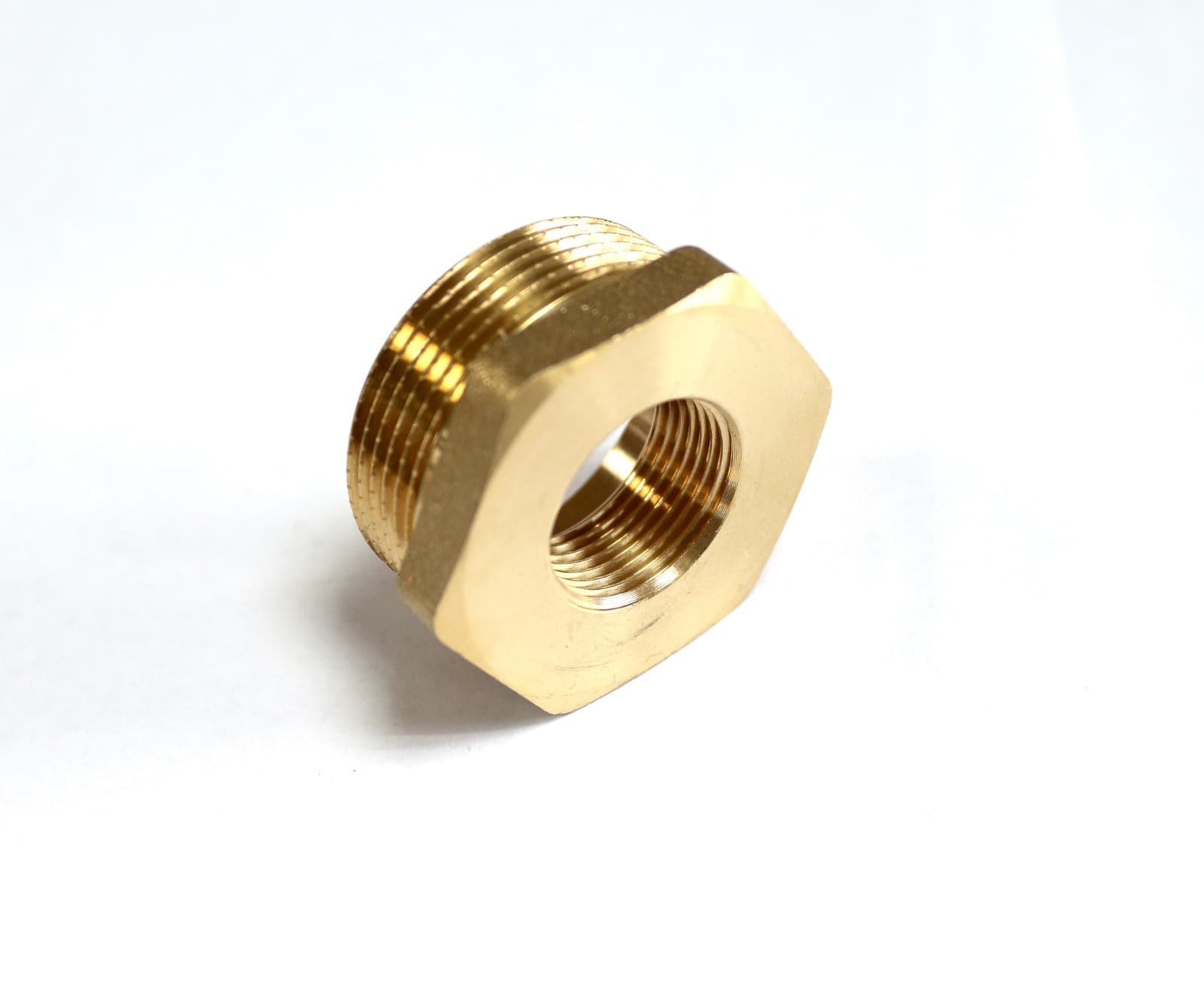 Футорка латунная  1 1/2" х 3/4" НВ