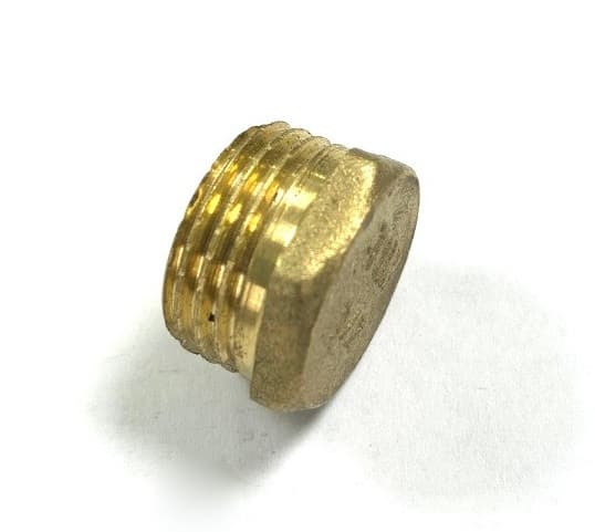Заглушка латунная с наружной резьбой  1/2"