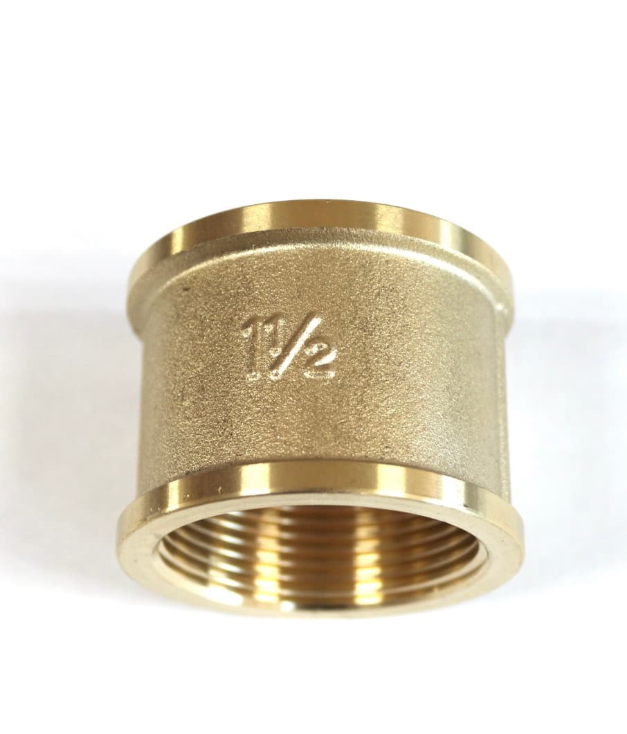 Муфта латунная  1 1/2" ВВ