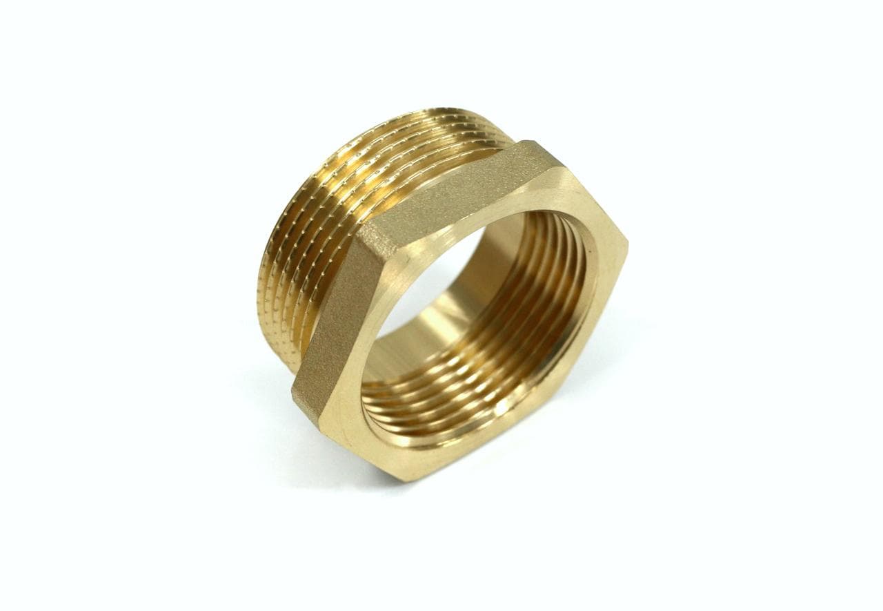 Футорка латунная  1 1/2" х 1 1/4" НВ