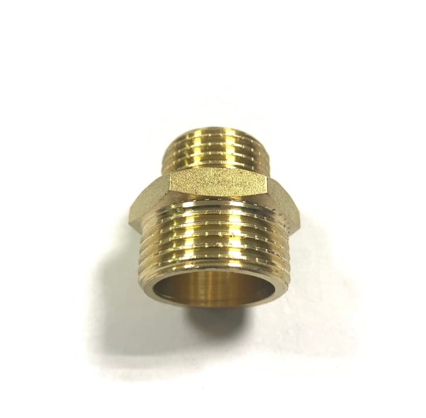 Ниппель переходный латунный 1/2" х 3/4" НН