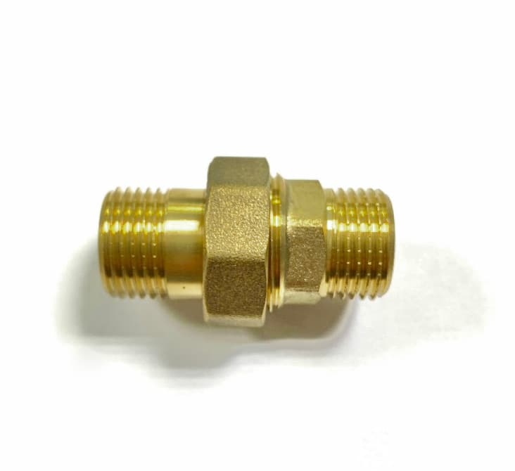 Муфта разъемная соединение (американка латунная) 1/2" НН