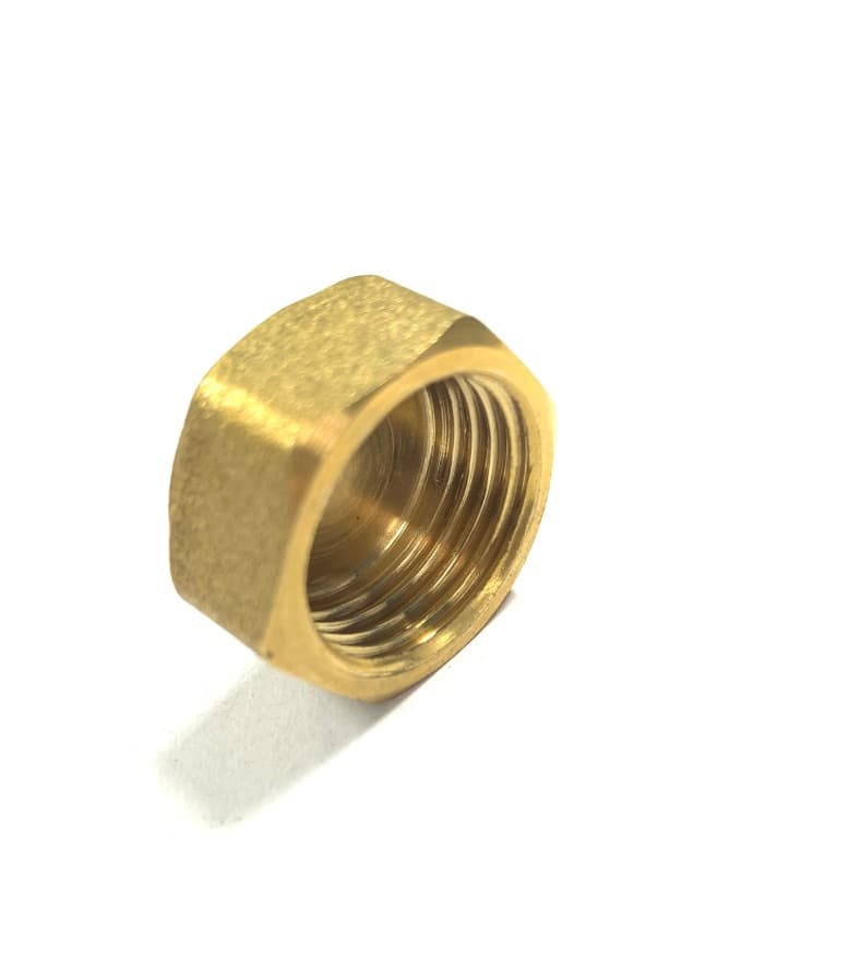 Заглушка латунная с внутренней резьбой 1/2"