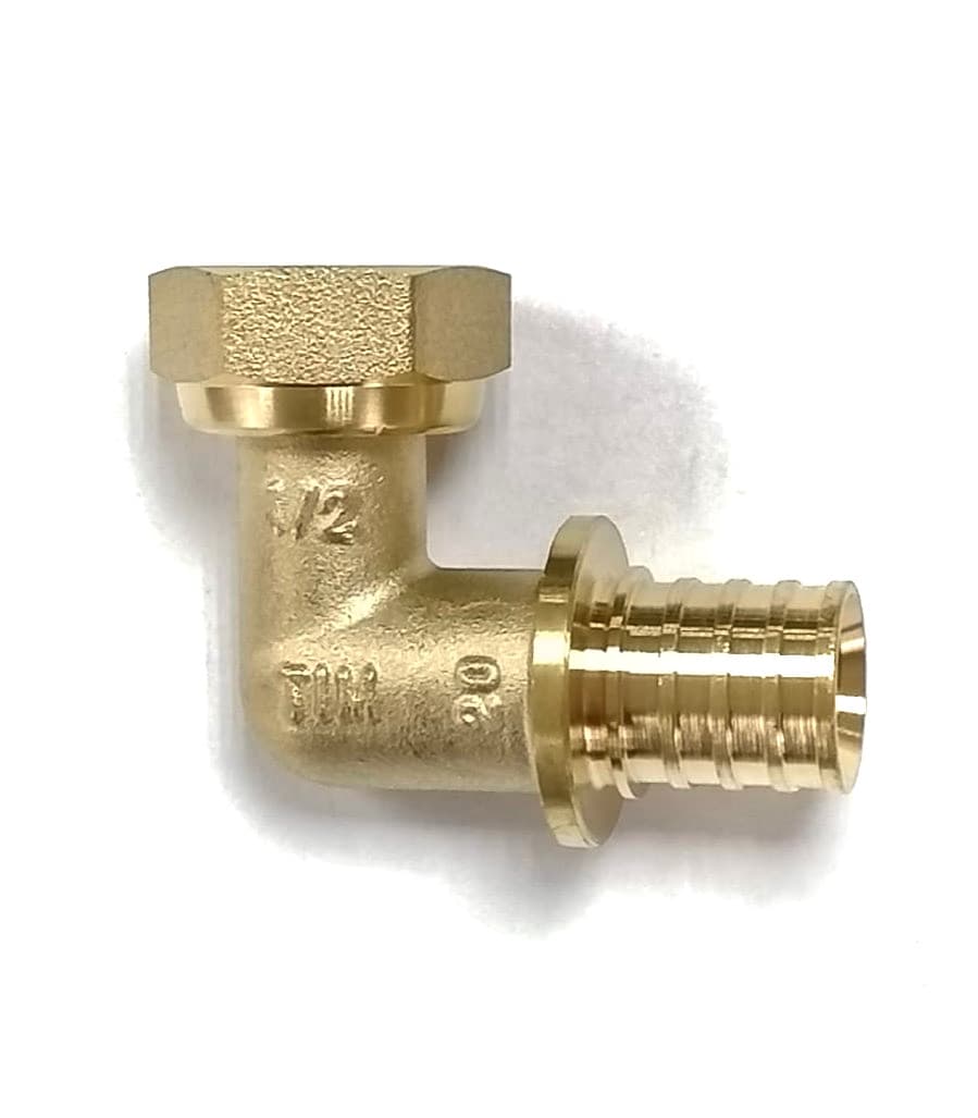 Уголок накидная гайка аксиальный 20 х 1/2"