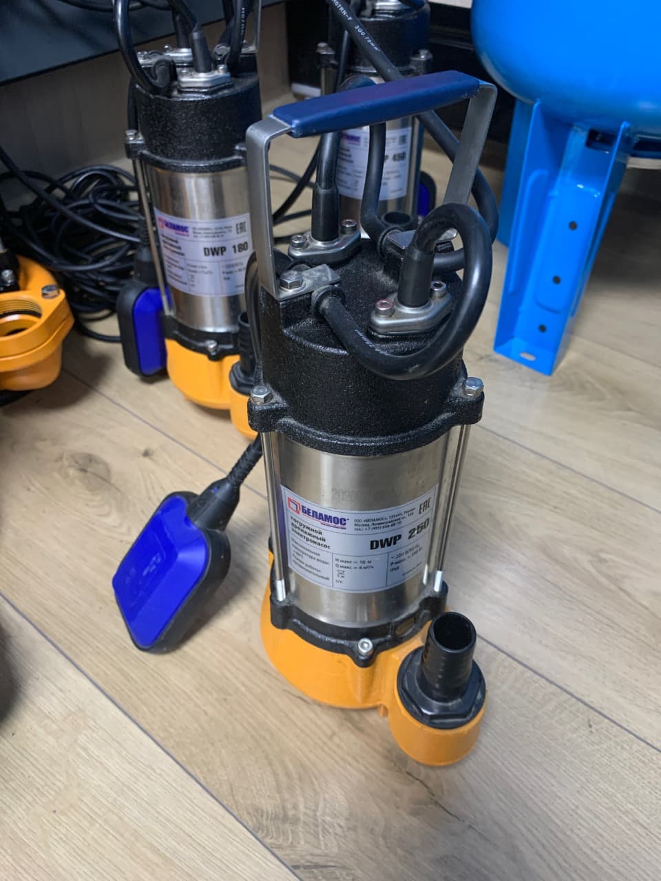 Насос дренажный Belamos DWP 250/Сер (Про-ть 6м3/час, h=10м, выход 1", каб 10м)