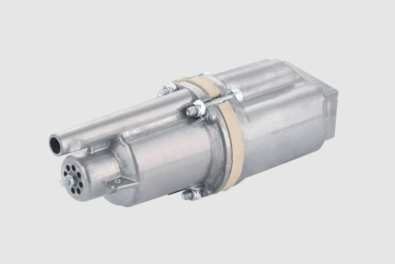 Вибрационный насос UNIPUMP Бавленец-М 40 м